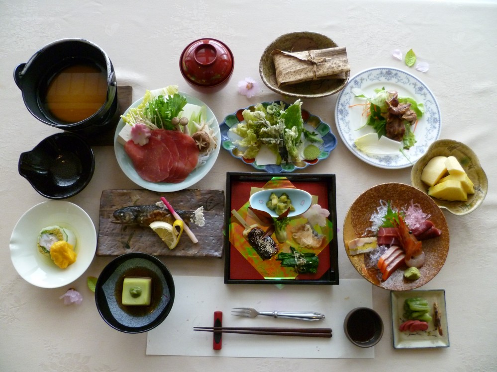 会席料理「ひのき」(一例) 会席料理「ひのき」(一例)